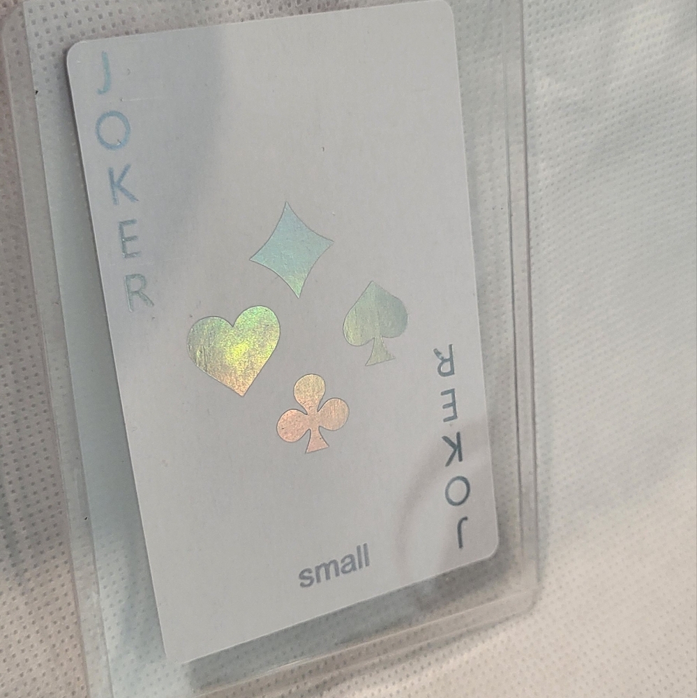 Dior JOY Playing Card – A Luxe Collector’s Dream (New Joker ) - Picture 6 of 7